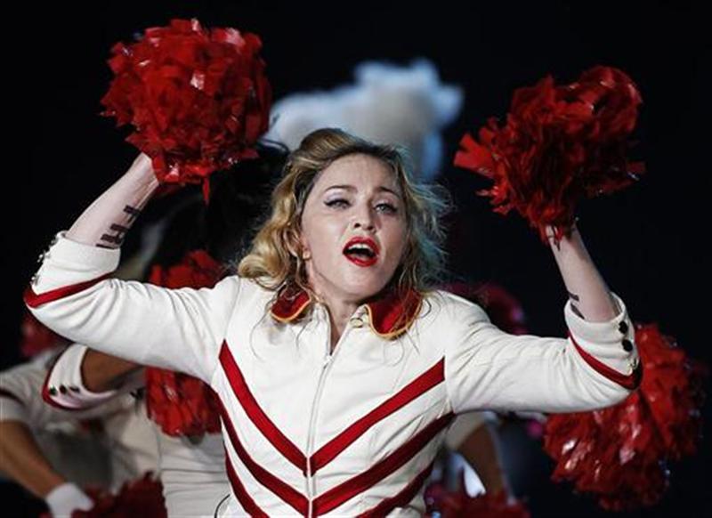 Madonna Says She Was Being “ironic” In Calling Obama A Muslim 