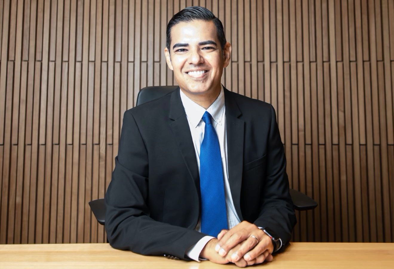 Mayor Robert Garcia